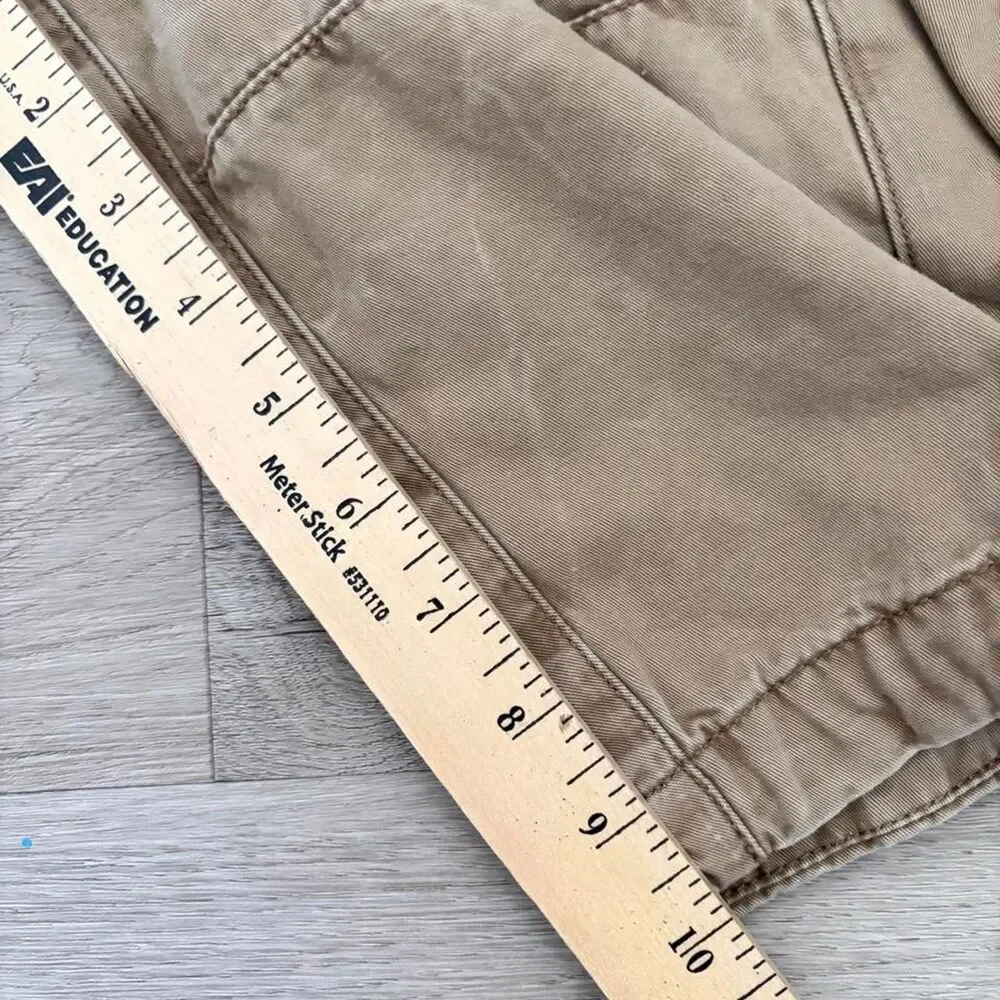 Vintage Y2K Abercrombie-fitch Men's Tan and Brown Cargo Shorts Size 33